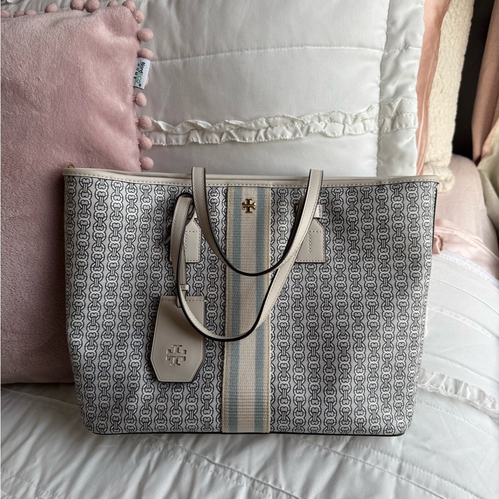Tory Burch Gray and Cream Structured Tote